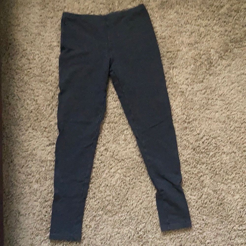 Dark grey leggings
